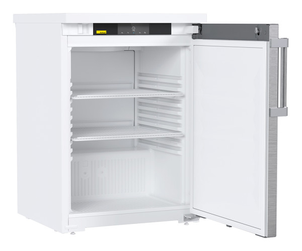 405_UKU-150-TI_tuer_innen_weiss_web