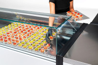 506_Dekan_weiss_Bestueckung_web